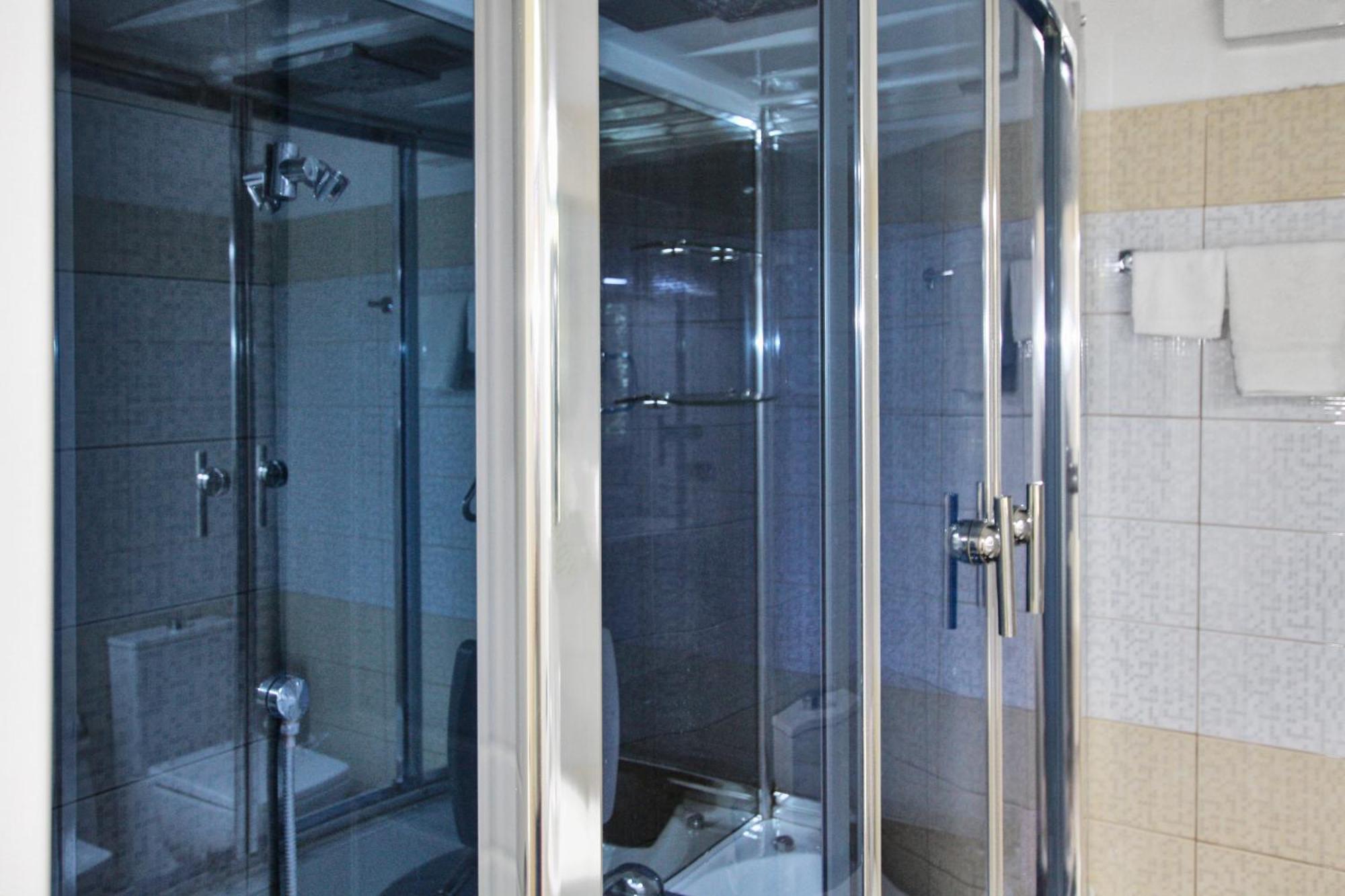 Rezidence Tredi City Center Тирана Екстериор снимка
